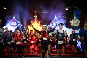 BIB: 100, 969
                            <button type="button" onclick="openModal(22676125)" class="btn btn-primary btn-sm float-right btn-popup" data-toggle="modal" data-target=".modal-high-quality">
                        <i class="fas fa-shopping-cart"></i> Add to Cart
                    </button>
                                            <button type="button" onclick="isThisMe(22676125, true)" class="btn btn-success btn-sm float-right btn-popup btn-isme hidden" data-toggle="tooltip" data-placement="bottom" title="นี่คือรูปของคุณใช่ไหม คลิกที่นี่เพื่อเอาเข้าอัลบั้ม">
                        <i class="fas fa-plus"></i> Add to album
                    </button>
                    <button type="button" onclick="isThisMe(22676125, false)" class="btn btn-warning btn-sm float-right btn-popup btn-isnotme hidden">
                        <i class="fas fa-ban"></i> Remove from album
                    </button>